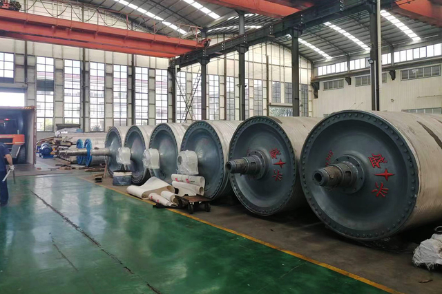 Preparation for shipment of testliner paper machine at FRD